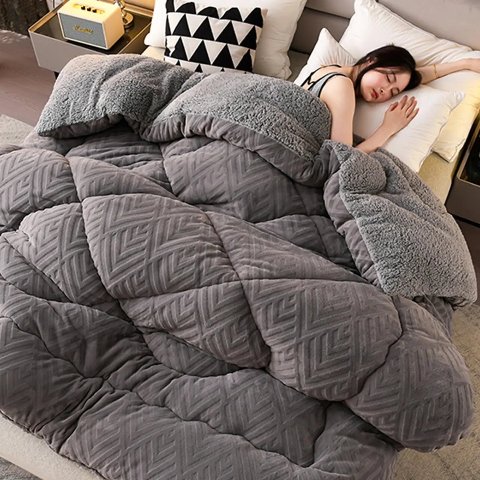 Winter Bedding Thick Quilt Blanket Thickened Warm Flannel Fleece Comforter for Cold Nights Set Bed Duvets Quilts the Blankets